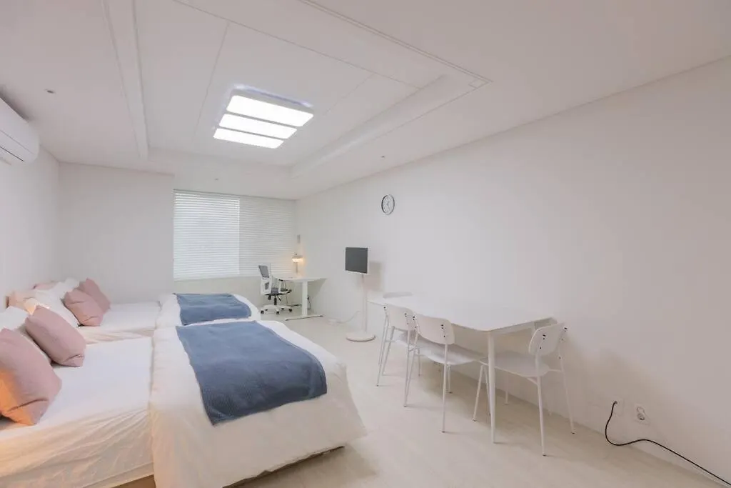 Apartment Mirae Stay 67 Seoul